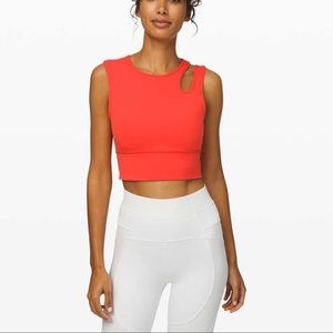 Lululemon Mastered Motion Crop Tank Size 4